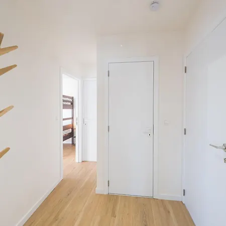 Apartman Bright Cosy Corner & Free Parking *