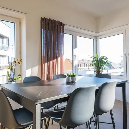 Apartmán Bright Cosy Corner & Free Parking