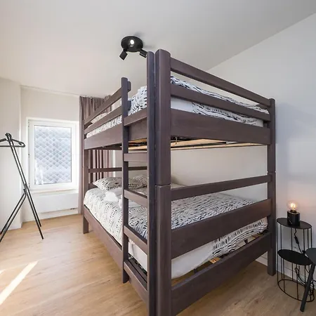 Apartmán Bright Cosy Corner & Free Parking