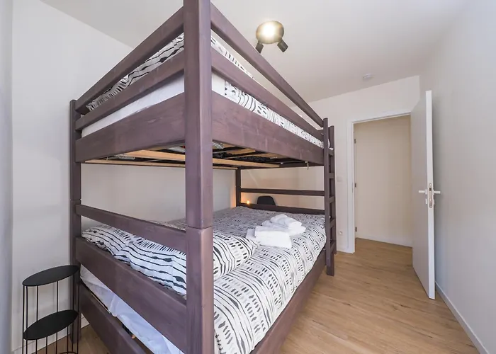 דירה The Bright Cosy Corner